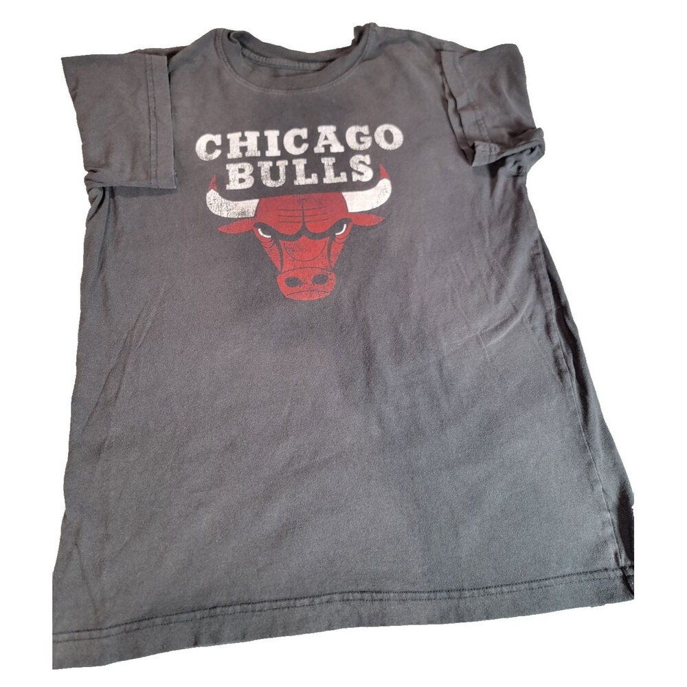 NBA gray Chicago Bulls Youth XL T-shirt